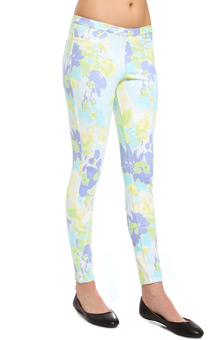 Hue 14245 Watercolor Floral Jeans