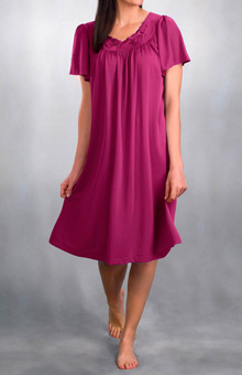 Shadowline 36280 Petals Short Sleeve Gown